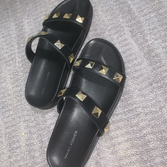 Marc Fisher Black and Gold Sandals - Picture 3 of 8